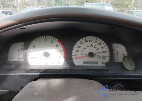 2001 Toyota Tacoma z USA, uszkodzony, nr VIN 5TEWM72NX1Z761538